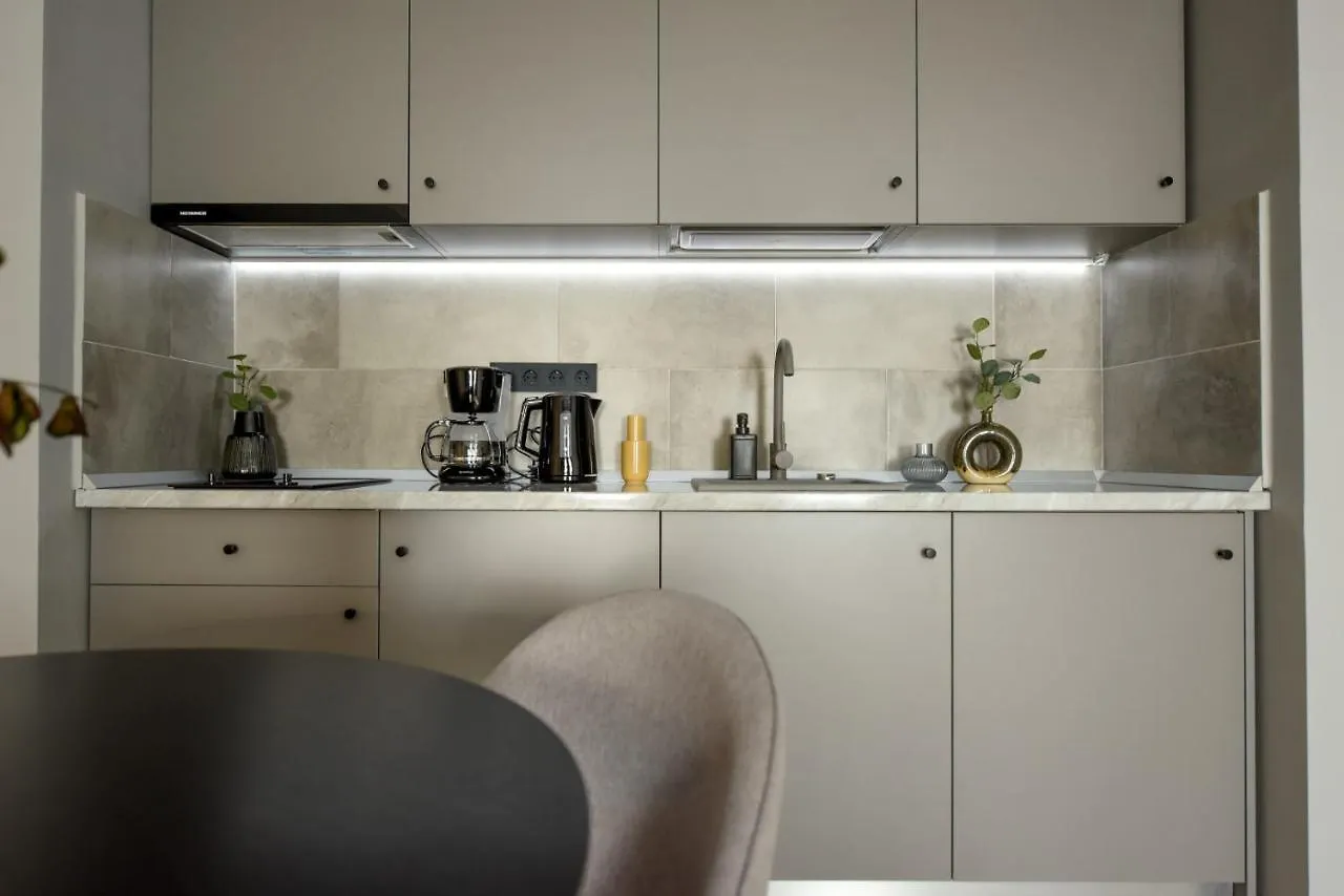 Luxury Apartment Near Radisson Hotel - Wall Projector & Modern Design Bucharest